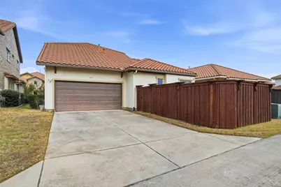 838 San Clemente, Irving, TX 75039 - Photo 24