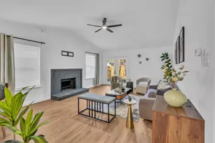 3808 Duck Creek Dr, Garland, TX 75043 - Photo 4