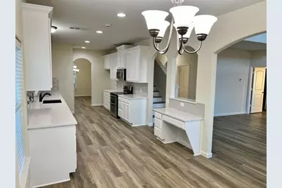 2717 Aspenhill Drive, Denton, TX 76209 - Photo 8