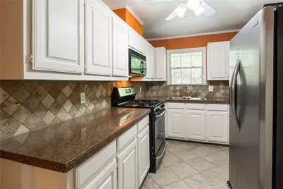 9611 Lakemont Drive, Dallas, TX 75220 - Photo 6