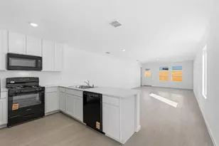 3919 Selawik St, Sherman, TX 75090 - Photo 4