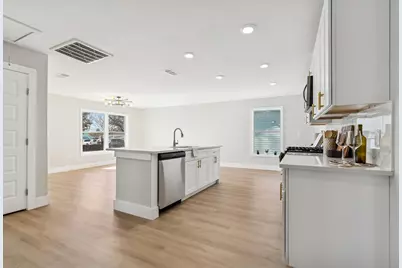 1521 Lattimore Street, Denton, TX 76209 - Photo 10