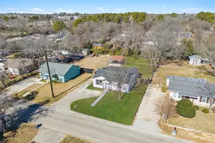 1521 Lattimore St, Denton, TX 76209 - Photo 36