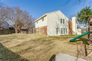 1225 Sleepy Hollow Ct, Grapevine, TX 76051 - Photo 30