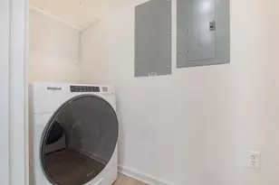 2728 McKinnon St, Dallas, TX 75201 - Photo 12