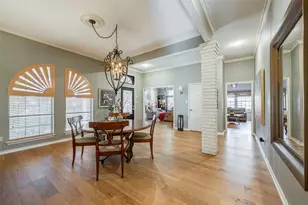 5105 Chad Dr, Arlington, TX 76017 - Photo 4