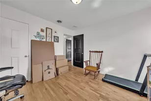 100 Rosedale Ave, Keene, TX 76059 - Photo 22