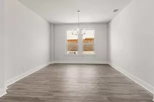 3921 Henley Ln, Garland, TX 75043 - Photo 8