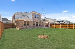 3921 Henley Ln, Garland, TX 75043 - Photo 40