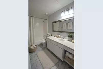 7126 Holly Hill Drive #108, Dallas, TX 75231 - Photo 4