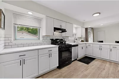 10834 Cassandra Way, Dallas, TX 75228 - Photo 8