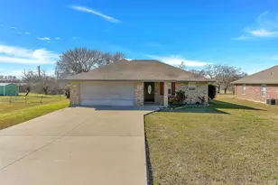 203 N Church St, Blue Ridge, TX 75424 - Photo 1