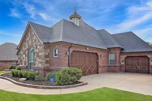 1717 Dakota Dr, Graham, TX 76450 - Photo 2