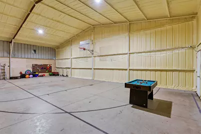 406 N Oak Lane, Tolar, TX 76476 - Photo 32