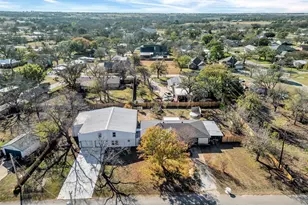 406 N Oak Ln, Tolar, TX 76476 - Photo 40