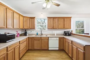 213 Westview Dr, Gun Barrel City, TX 75156 - Photo 12