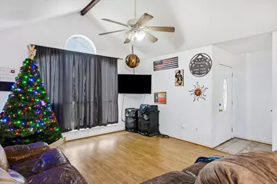 213 Westview Drive, Gun Barrel City, TX 75156 - Photo 8