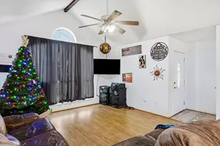 213 Westview Dr, Gun Barrel City, TX 75156 - Photo 8