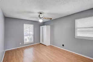 7324 Vanessa Dr, Fort Worth, TX 76112 - Photo 14