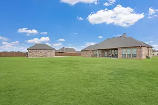 10909 Chriswood Dr, Crowley, TX 76036 - Photo 34