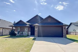 704 Nolan Dr, Sherman, TX 75092 - Photo 1