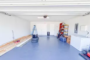 704 Nolan Dr, Sherman, TX 75092 - Photo 18