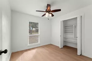 9641 Sophora Cir, Dallas, TX 75249 - Photo 20