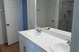 16044 Isles Dr, Fort Worth, TX 76052 - Photo 14