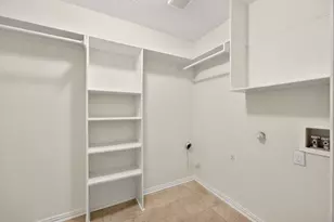 5819 Chatsworth Ct, Arlington, TX 76018 - Photo 10