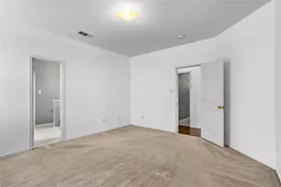 808 Dunkirk Ln, Arlington, TX 76017 - Photo 8