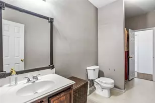 808 Dunkirk Ln, Arlington, TX 76017 - Photo 14