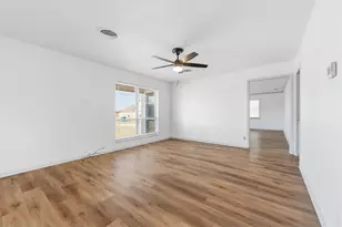 2805 Rex Cruse Dr, Sherman, TX 75092 - Photo 8