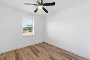 2805 Rex Cruse Dr, Sherman, TX 75092 - Photo 16