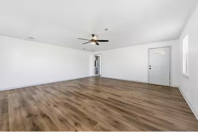 2805 Rex Cruse Drive, Sherman, TX 75092 - Photo 4