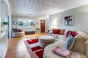 8518 Sweetwood Dr, Dallas, TX 75228 - Photo 2