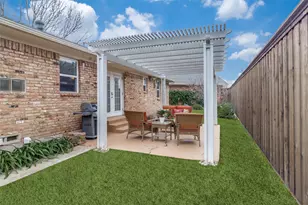 8518 Sweetwood Dr, Dallas, TX 75228 - Photo 20