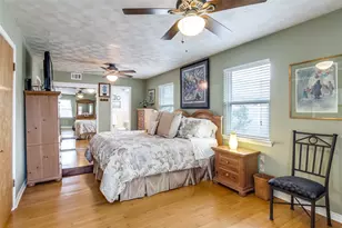 8518 Sweetwood Dr, Dallas, TX 75228 - Photo 14