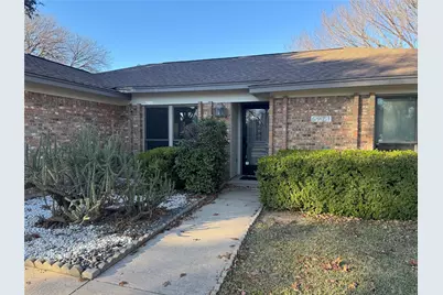 6921 Meadow Park, North Richland Hills, TX 76180 - Photo 2