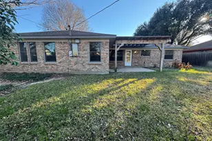 6921 Meadow Park, North Richland Hills, TX 76180 - Photo 18