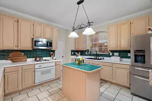 905 Whitman Cir, Allen, TX 75002 - Photo 8