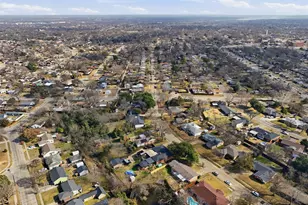 525 W Ridgewood Dr, Garland, TX 75041 - Photo 38