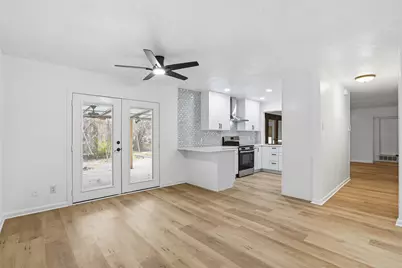 525 W Ridgewood Drive, Garland, TX 75041 - Photo 8