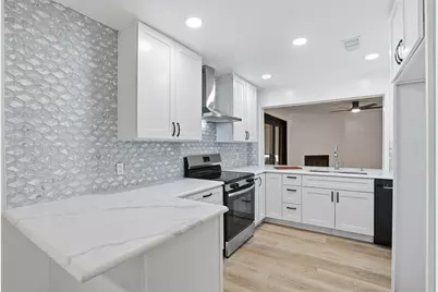 525 W Ridgewood Drive, Garland, TX 75041 - Photo 8