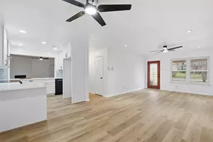 525 W Ridgewood Dr, Garland, TX 75041 - Photo 6