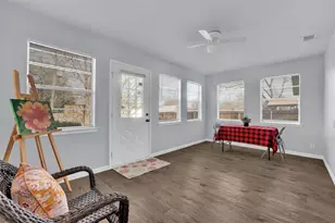 1007 Kay Lynn St, Mansfield, TX 76063 - Photo 8