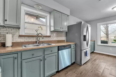 1007 Kay Lynn Street, Mansfield, TX 76063 - Photo 6