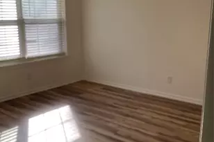 214 Locust St S, Sulphur Springs, TX 75482 - Photo 1