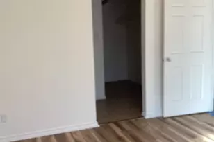 214 Locust St S, Sulphur Springs, TX 75482 - Photo 2