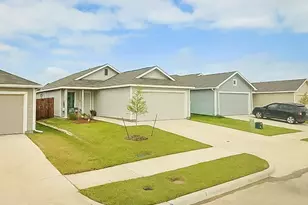 1627 Cattle Dr Ln, Crandall, TX 75114 - Photo 2