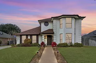 2613 Stone Hollow Dr, Bedford, TX 76021 - Photo 1